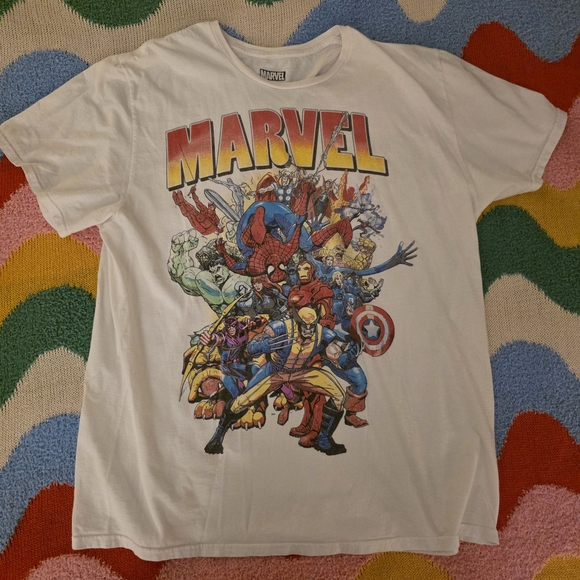 Marvel Superheroes Graphic T-Shirt XL - Picture 1 of 7